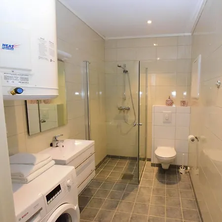 Hotel Visnes 3*